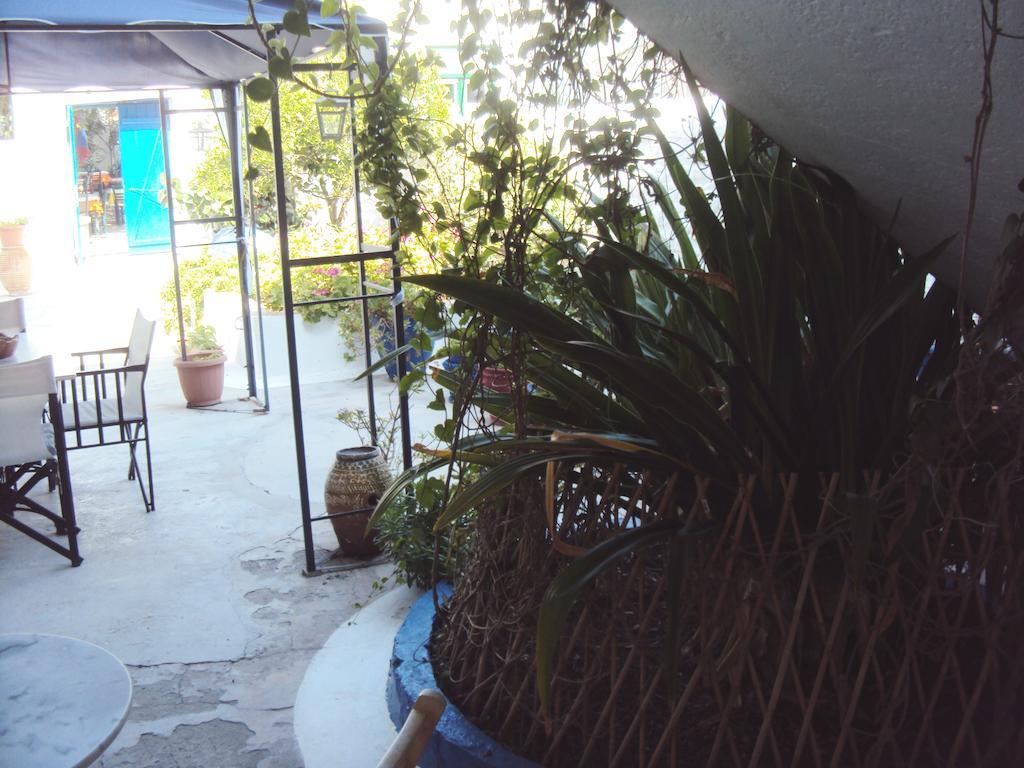 Spalieri Rooms Hydra  Exterior foto