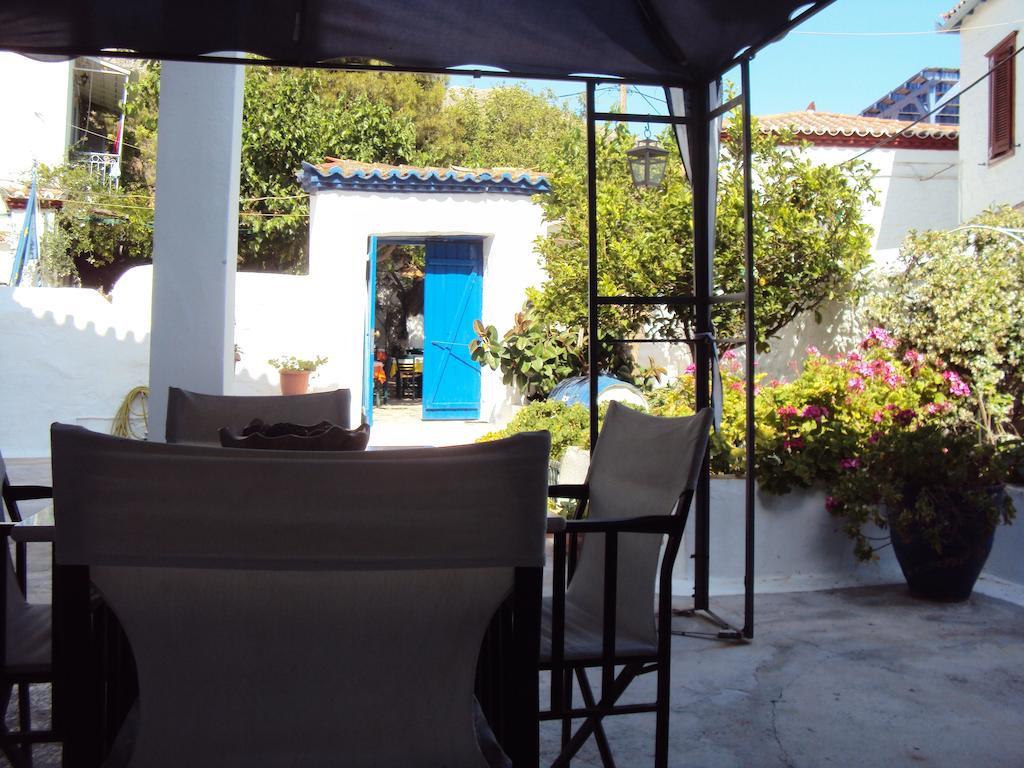 Spalieri Rooms Hydra  Exterior foto