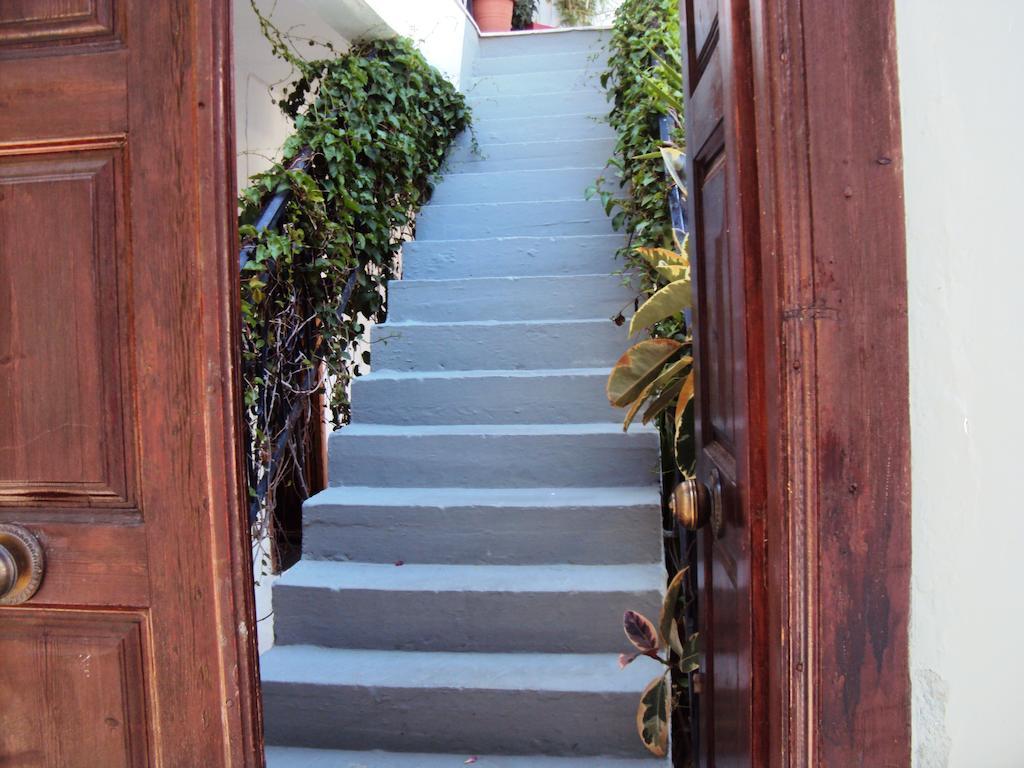 Spalieri Rooms Hydra  Exterior foto