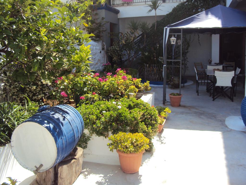 Spalieri Rooms Hydra  Exterior foto