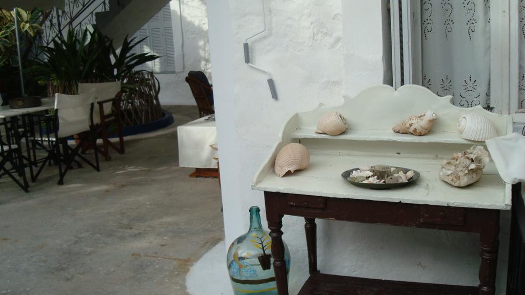 Spalieri Rooms Hydra  Exterior foto